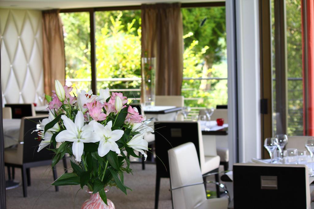 Hotel Restaurant Les Alisiers Lapoutroie Exterior foto